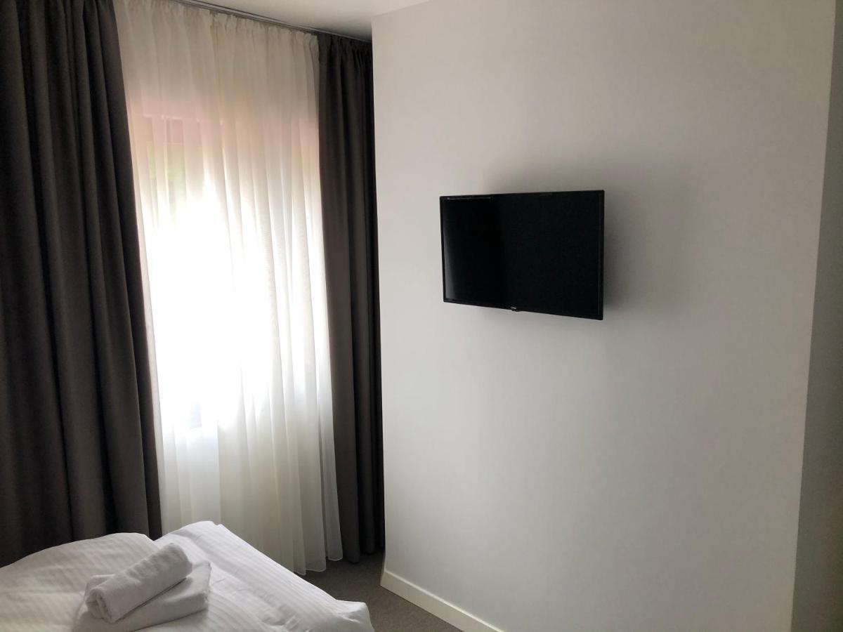 Hotel Jezero Kudrec à Smederevska Palanka Extérieur photo
