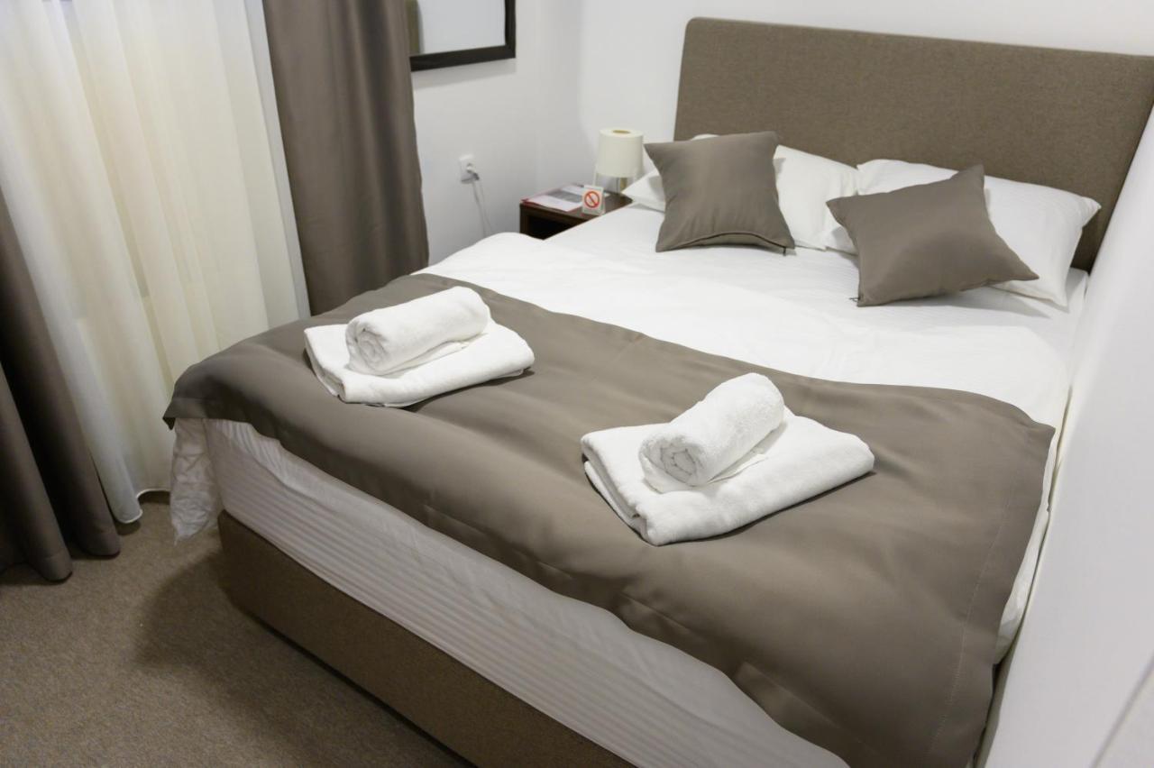 Hotel Jezero Kudrec à Smederevska Palanka Extérieur photo